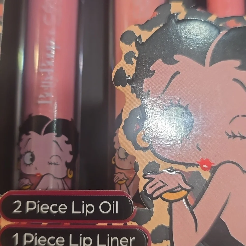 Célavi X Betty Boop XOXO‎ Lip Kit Set